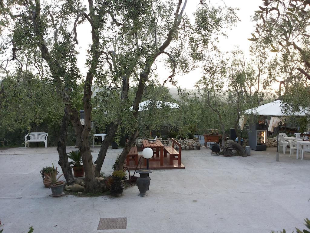 Villa Calma เวียสเต ภายนอก รูปภาพ