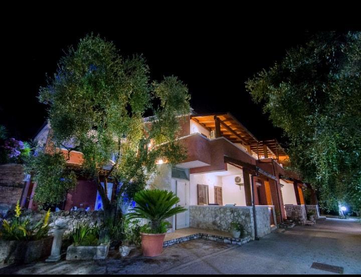 Villa Calma เวียสเต ภายนอก รูปภาพ